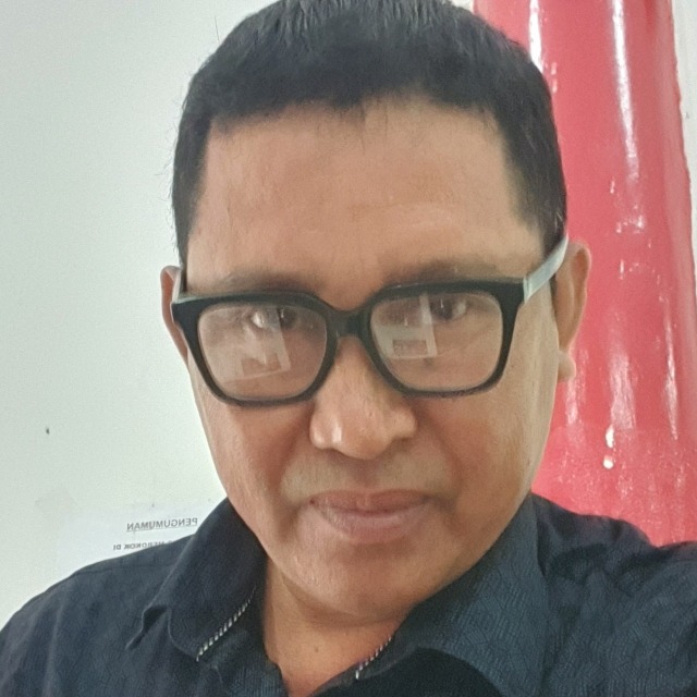 Foto Anwar, S.Hut., M.P