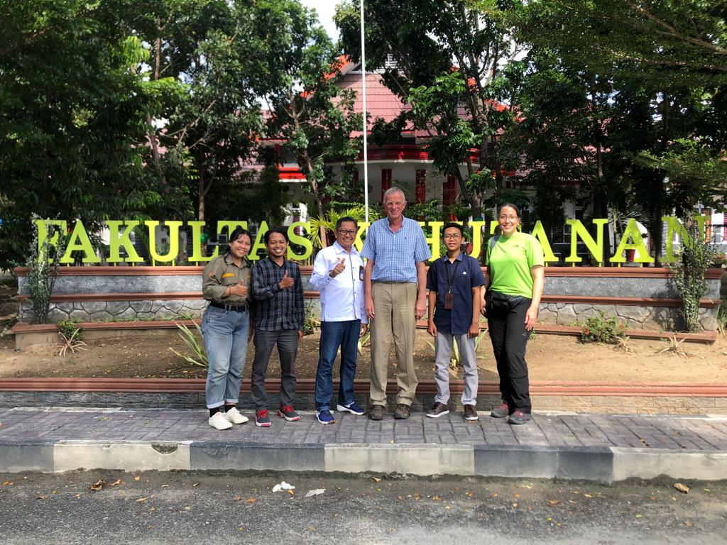 Thumbnail Dua Peneliti Berkebangsaan Jerman dan Venezuela Silahturahmi ke Fakultas Kehutanan Untad